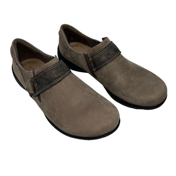 Clarks Roseville Dot Leather Slip‎ On Casual Loafers Womens Shoes Size 7.5 Taupe - Picture 1 of 9
